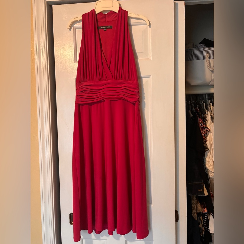 Jones Wear Vibrant Fuchsia/Pink  Backless Dress